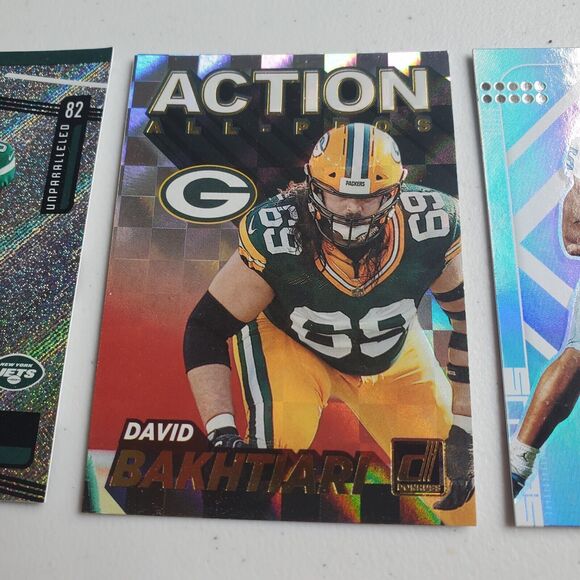 Football Cards Lot Of 12 NM 2019 2020 2021 Panini 2000 Fleer w Refractors & RC - Picture 3 of 13